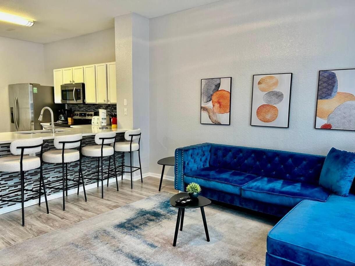 7660 - 3q/3b Casa Em *10min Disney* Holiday home