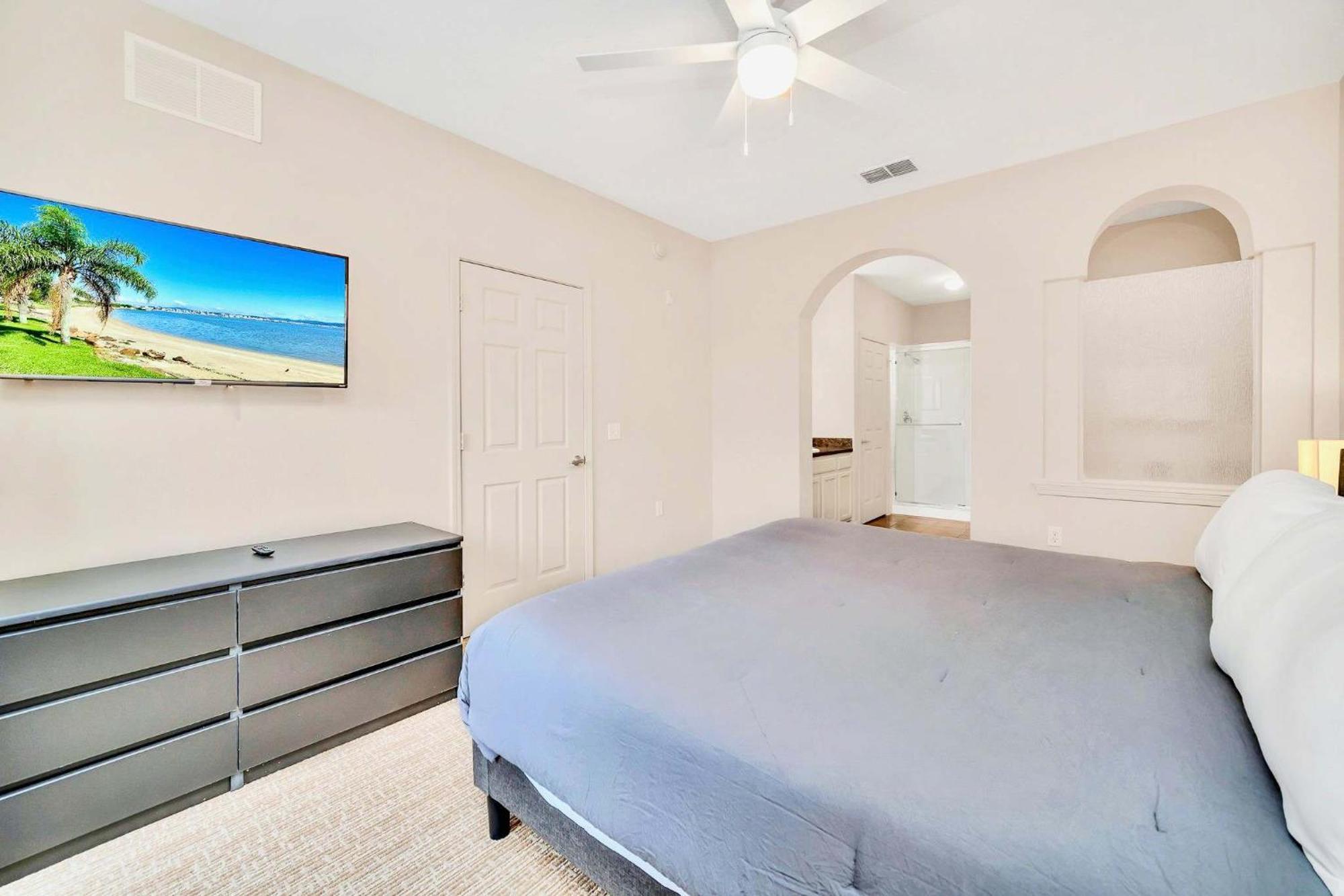 Apartment With Patio- Near Disney! Orlando