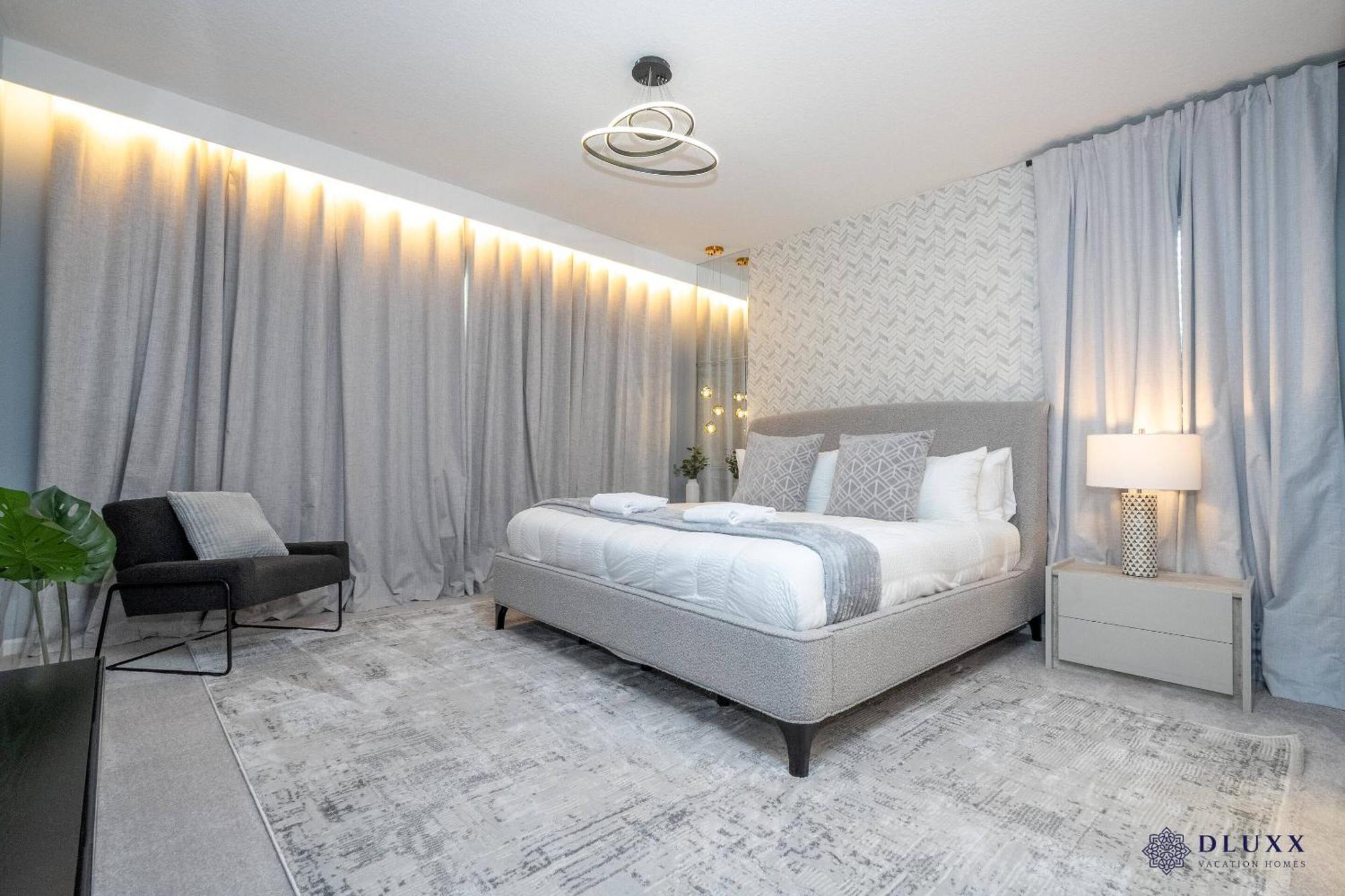 Holiday home Brand New Dluxx Elegance Vacation 1018 *