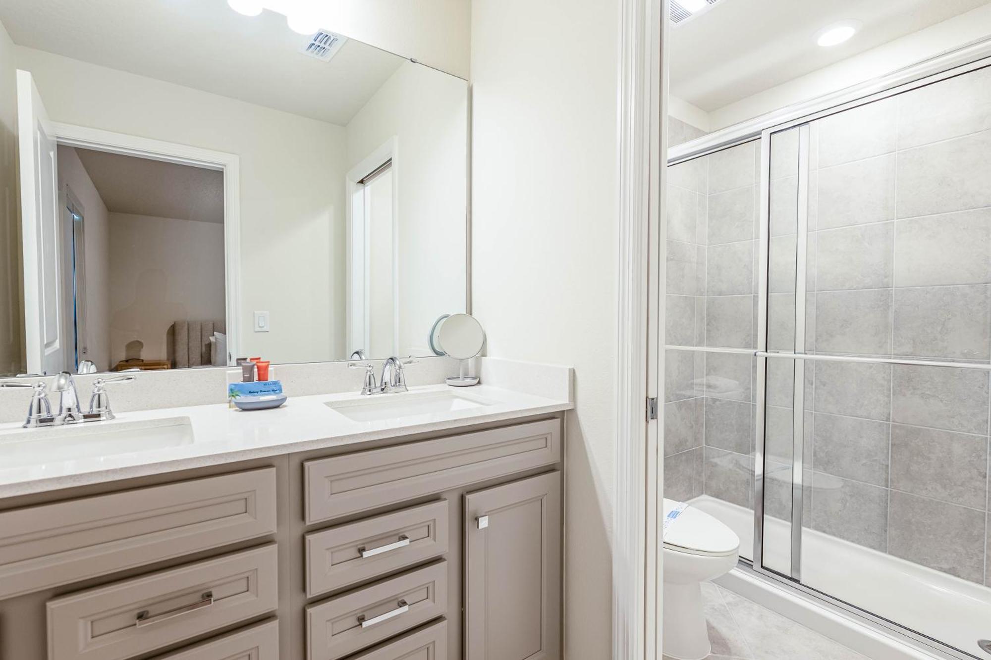 Spacious 8-bedroom In Clermont Orlando