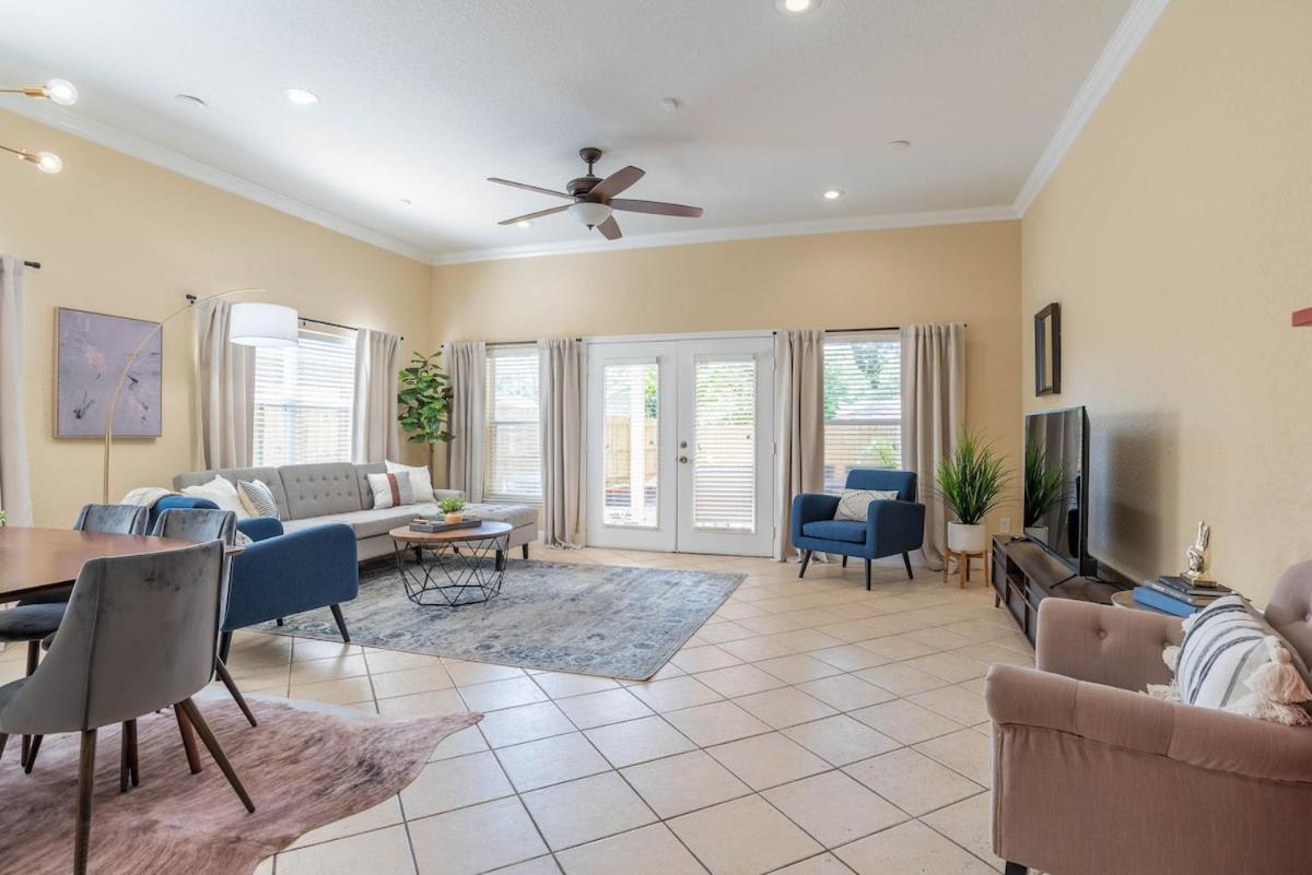 Modern Dt Home-king Size Bed-patios-long Stays-wifi * Orlando