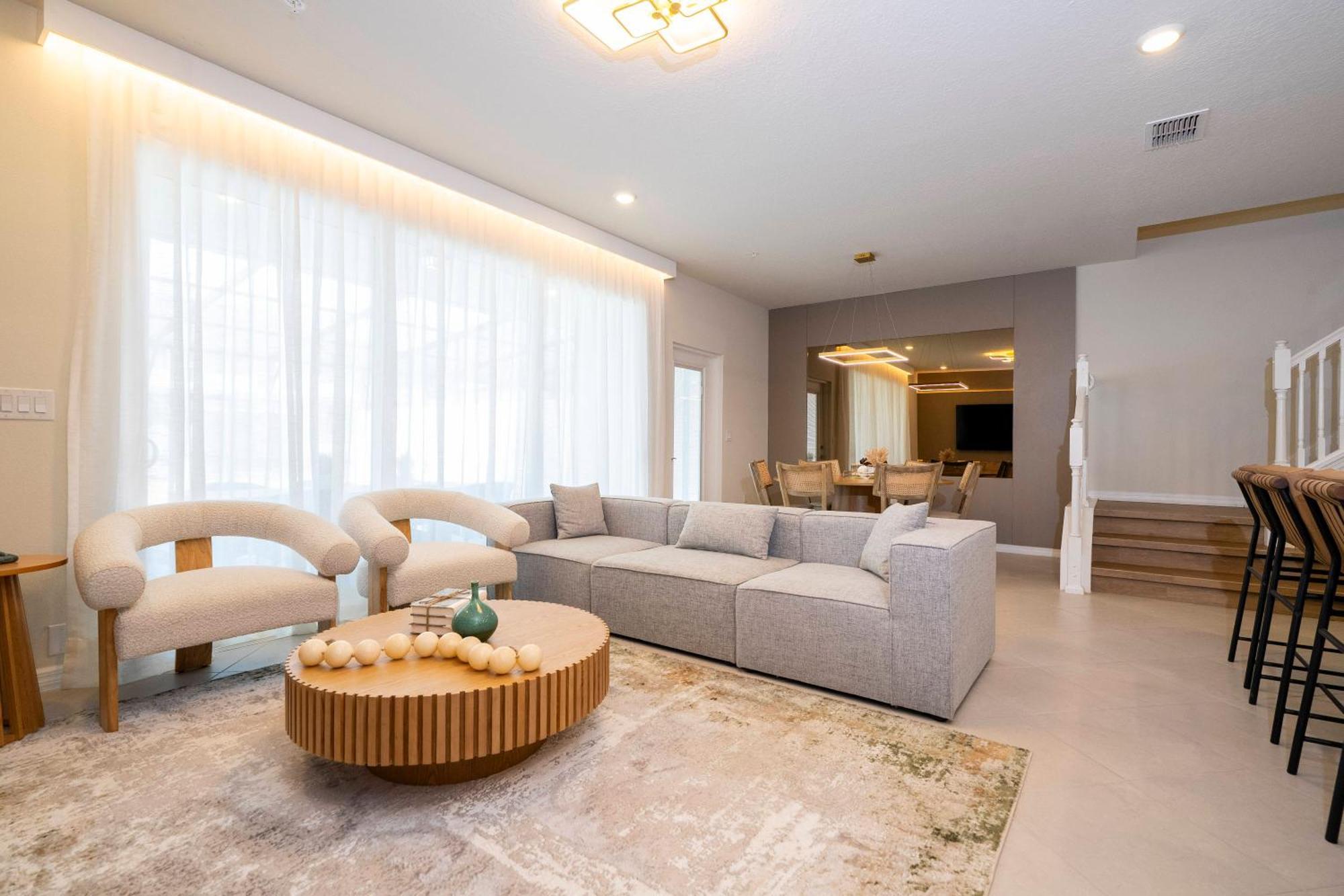 Holiday home Gorgeous Townhome W 5bd Close To 1141