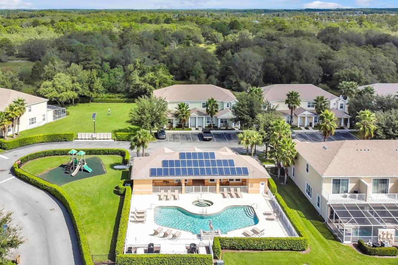 Magical Serenity 3 Bedroom Pool Holiday home Orlando