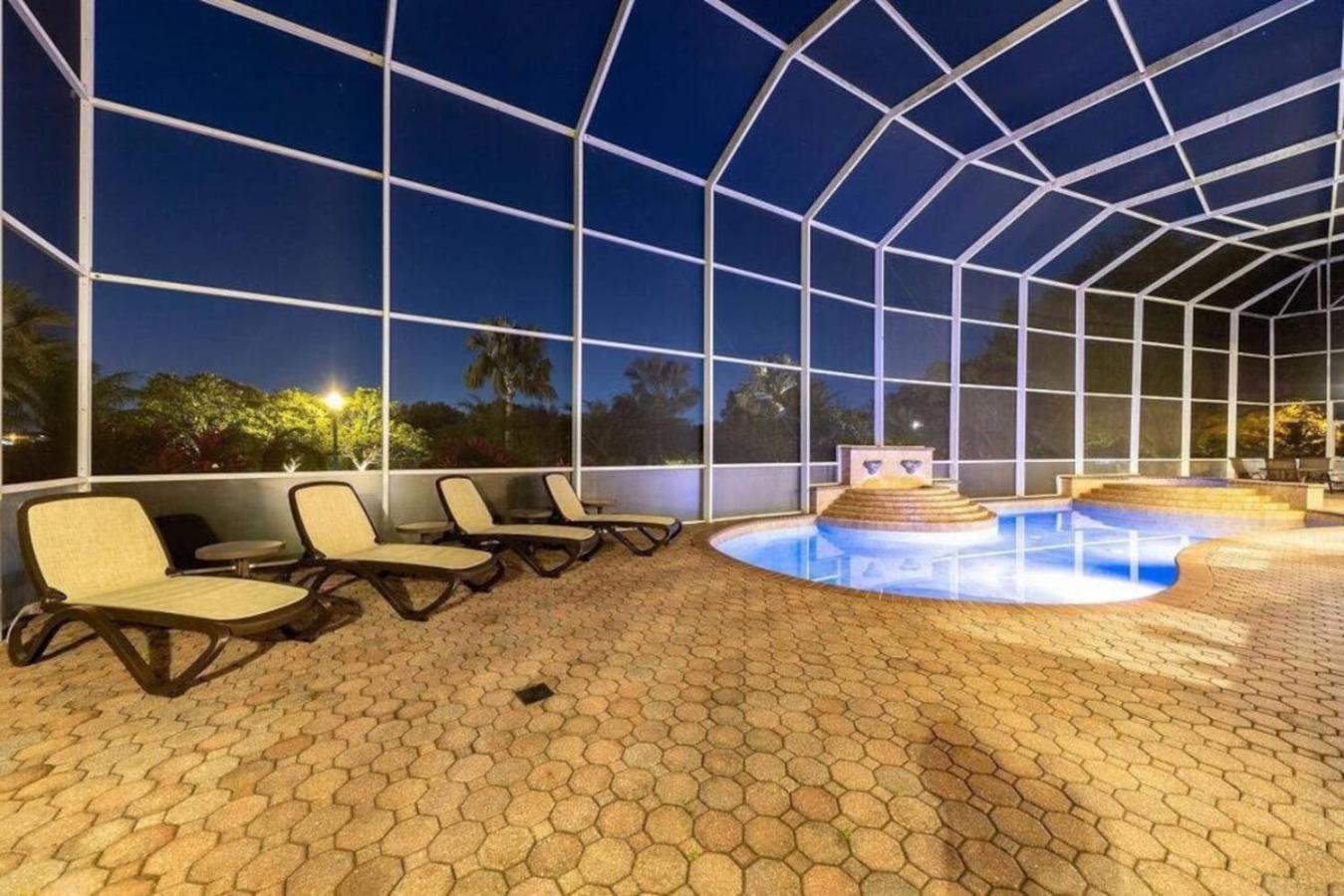Luxury Pool - View Holiday home Orlando