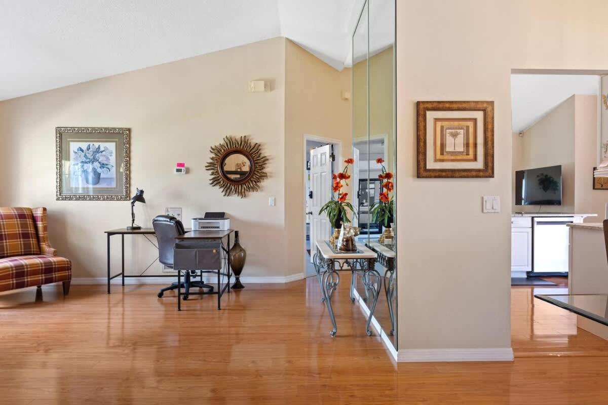 Dedicated Work Space And Game 4br Oi2800 Holiday home Orlando