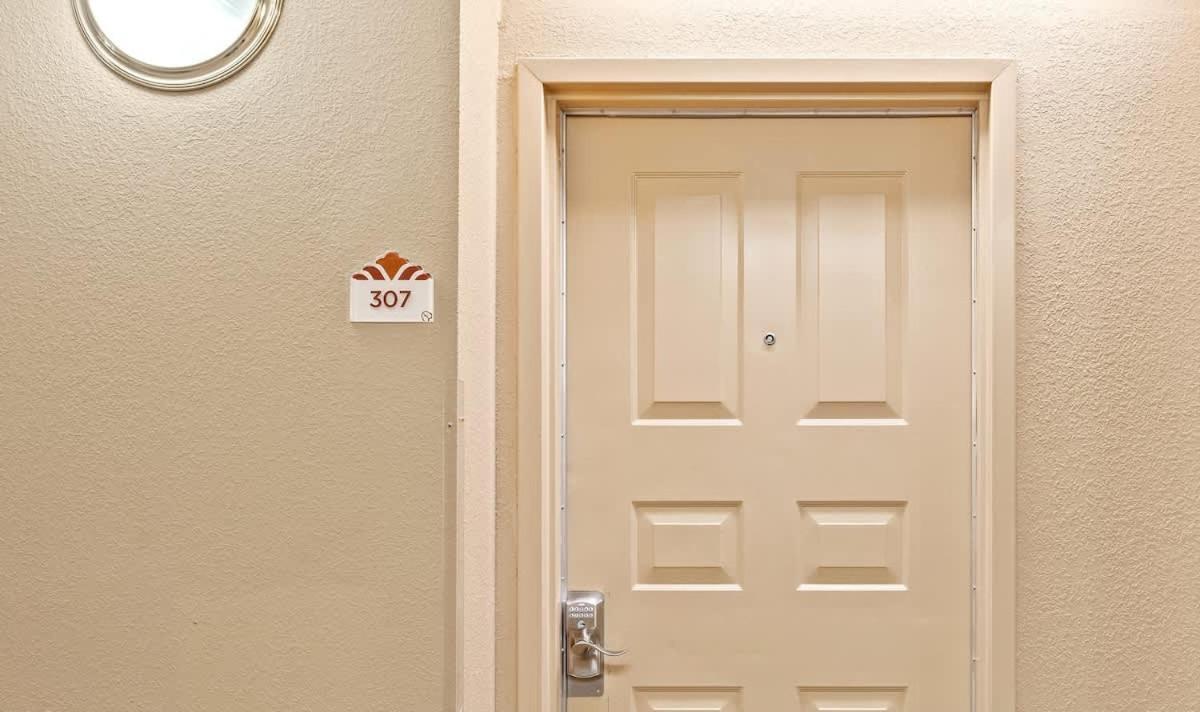 1 Bedroom 3 Miles From Springs Hs307 Apartment Orlando