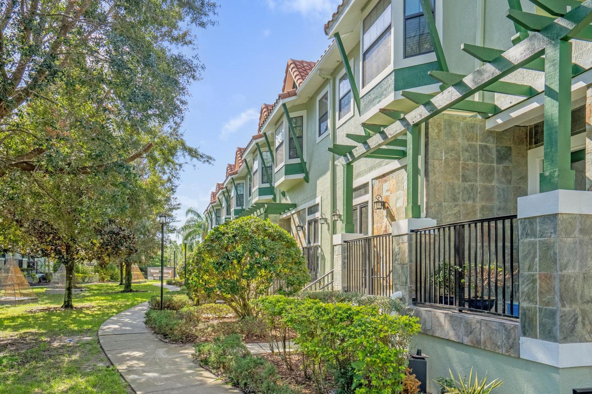 Easter Sale! Freshly Renovated Townhome By Disney!