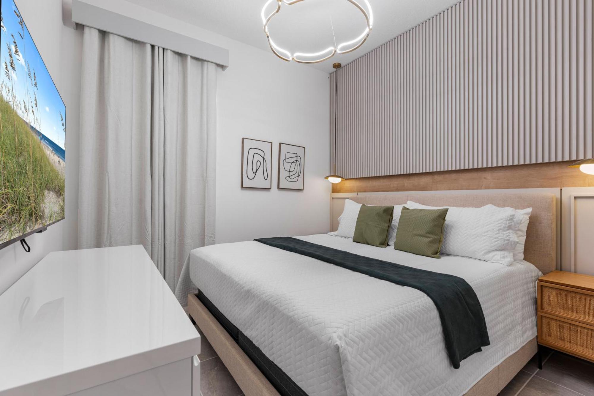 Brand New Luxury 5bedrooms At Paradiso Grande