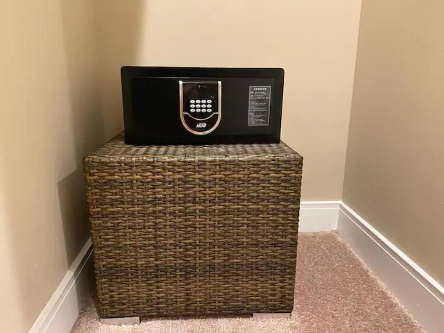 Sophisticated 4 En W Private Hot Tub & Bb Orlando