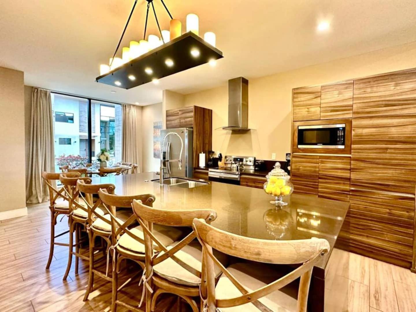 Sophisticated 4 En W Private Hot Tub & Bb * Orlando