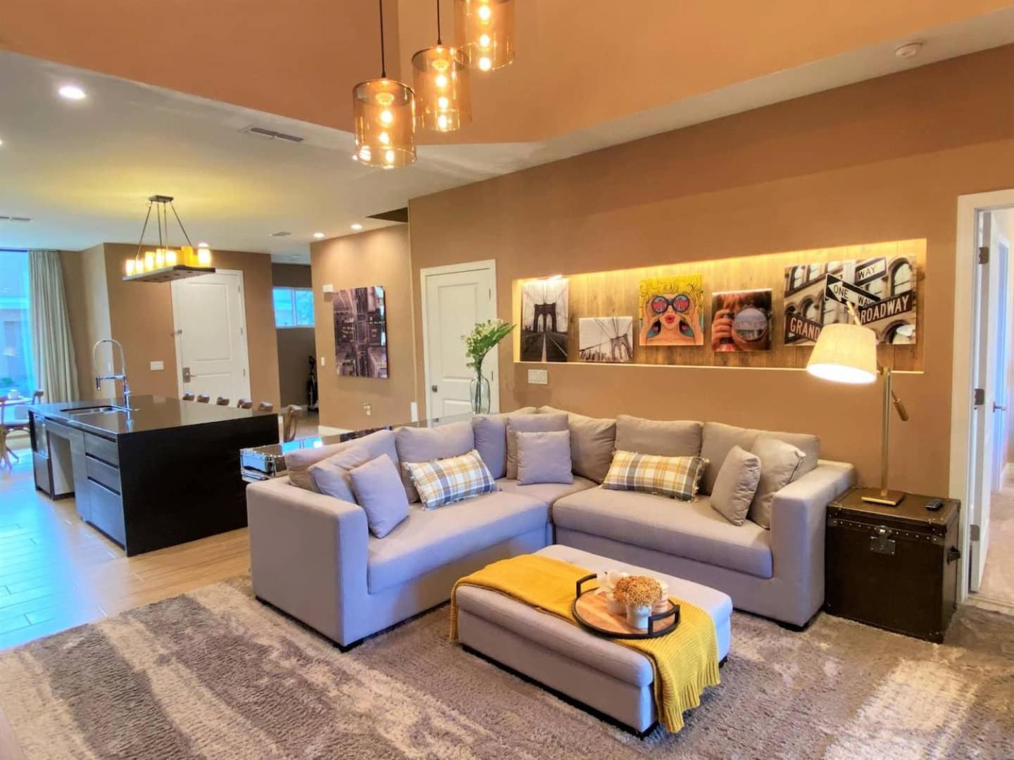 Family W Bbq, 7 Min From Disney, Accessible Holiday home Orlando