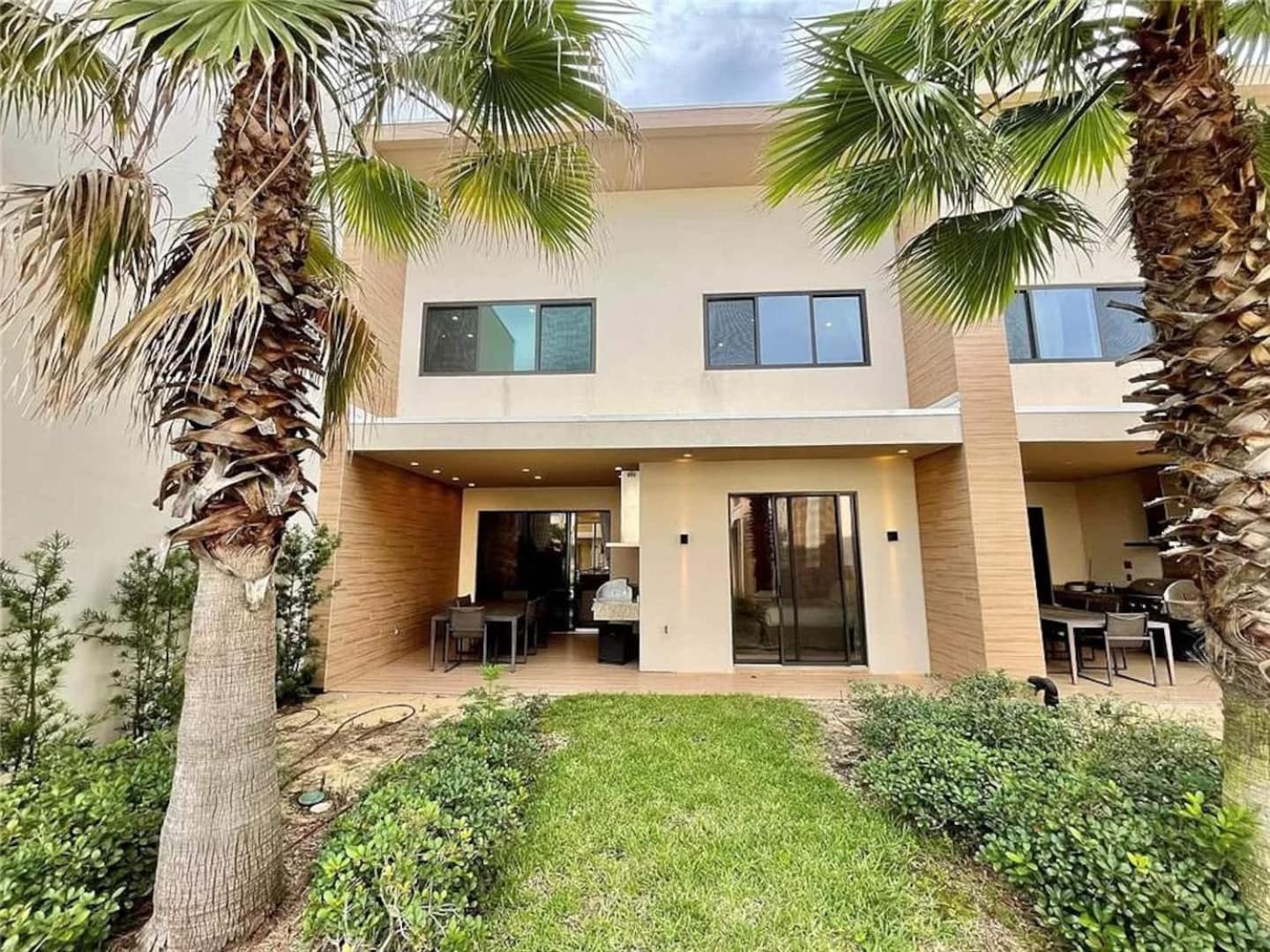 Family W Bbq, 7 Min From Disney, Accessible * Orlando