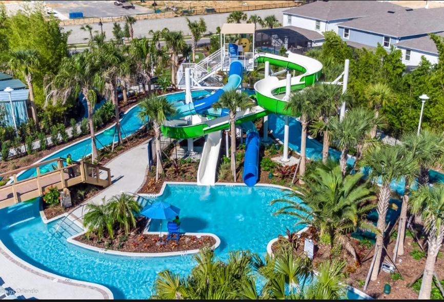 Luxury 5 Bedroom Family With Pool Theater And Arcade Near Holiday home