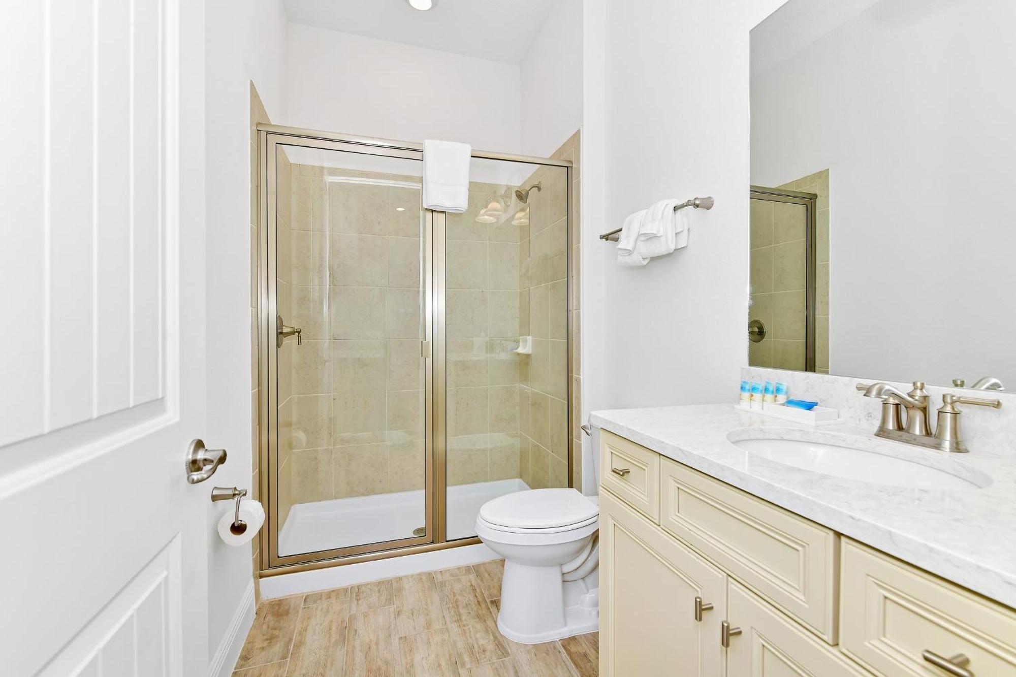 Blue Haven Near With Margaritaville Island H20 Waterpark Access - 7996ls Holiday home Orlando