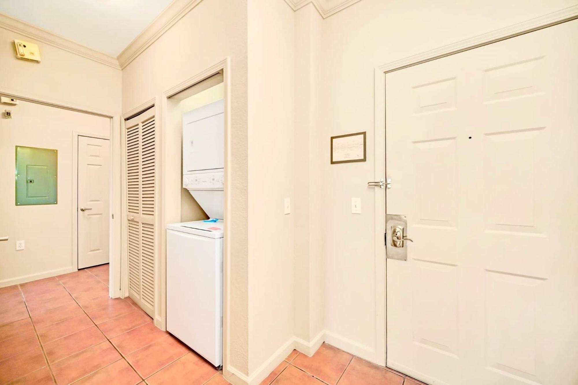 Holiday home Stunning 2br With Hot Tub And Pool, Near Disney! *