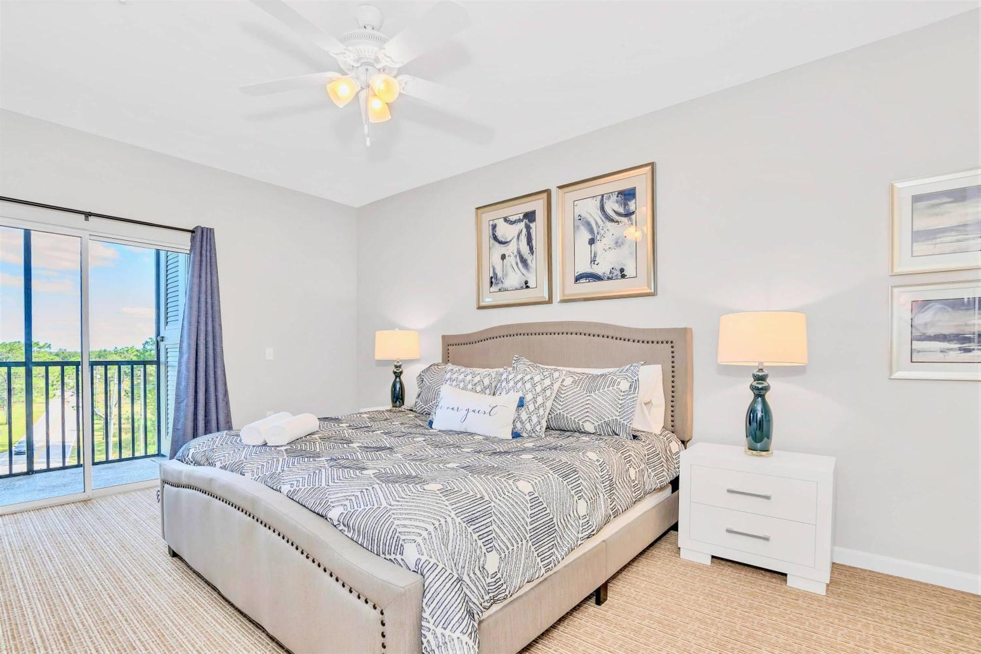 Stunning 3br Near - Pool And Hot Tub! Holiday home *