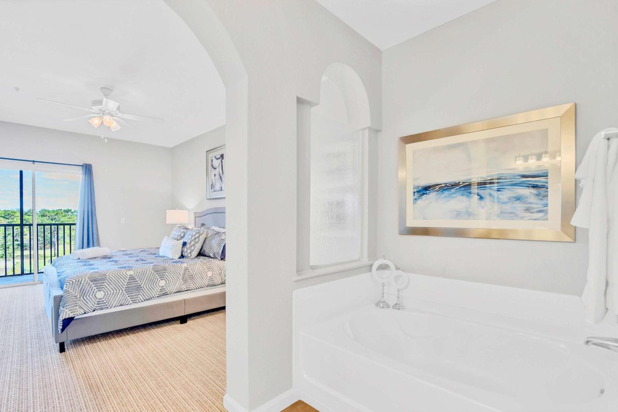 Stunning 3br Near - Pool And Hot Tub! *