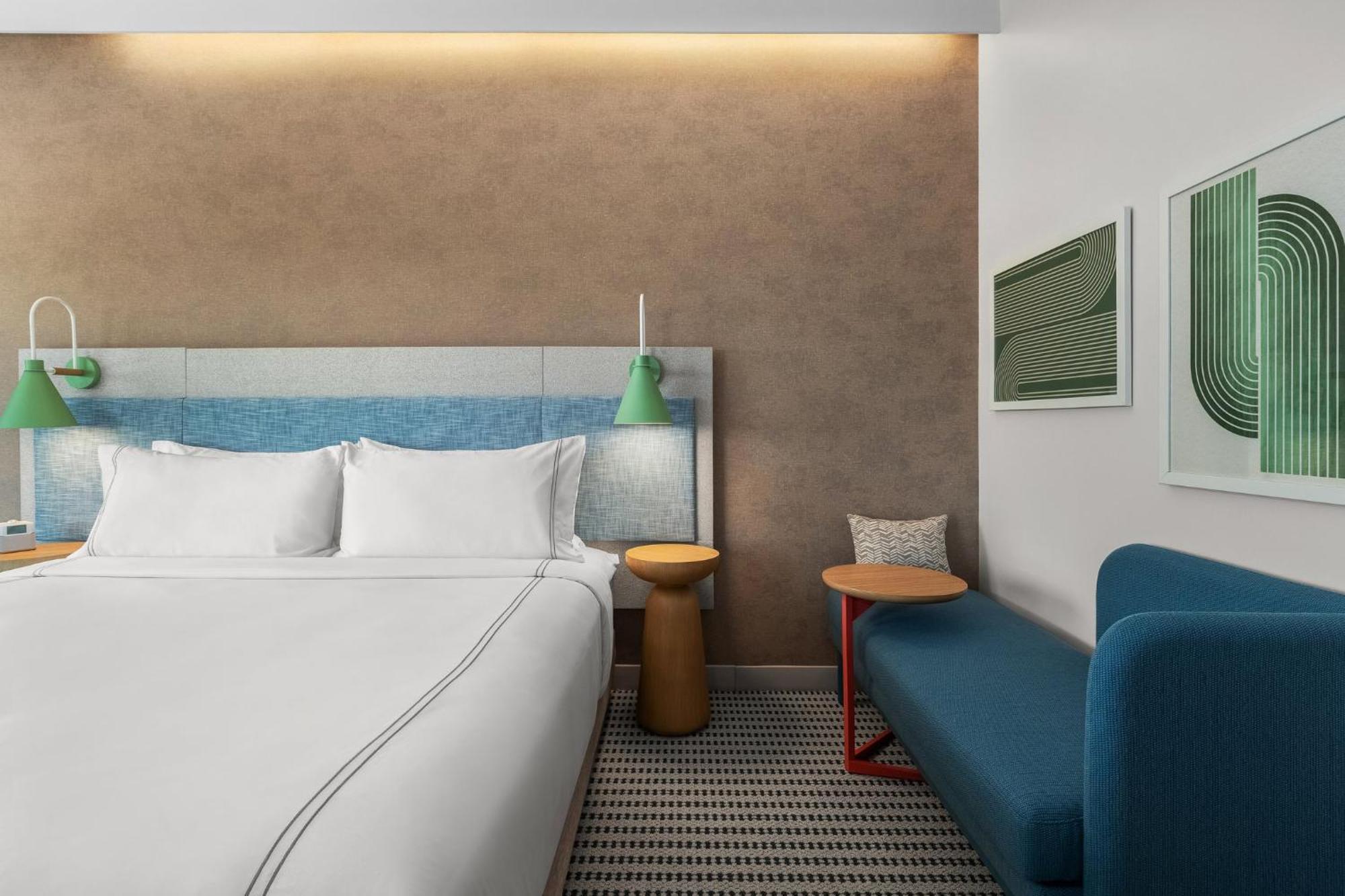 Even International Airport By Ihg