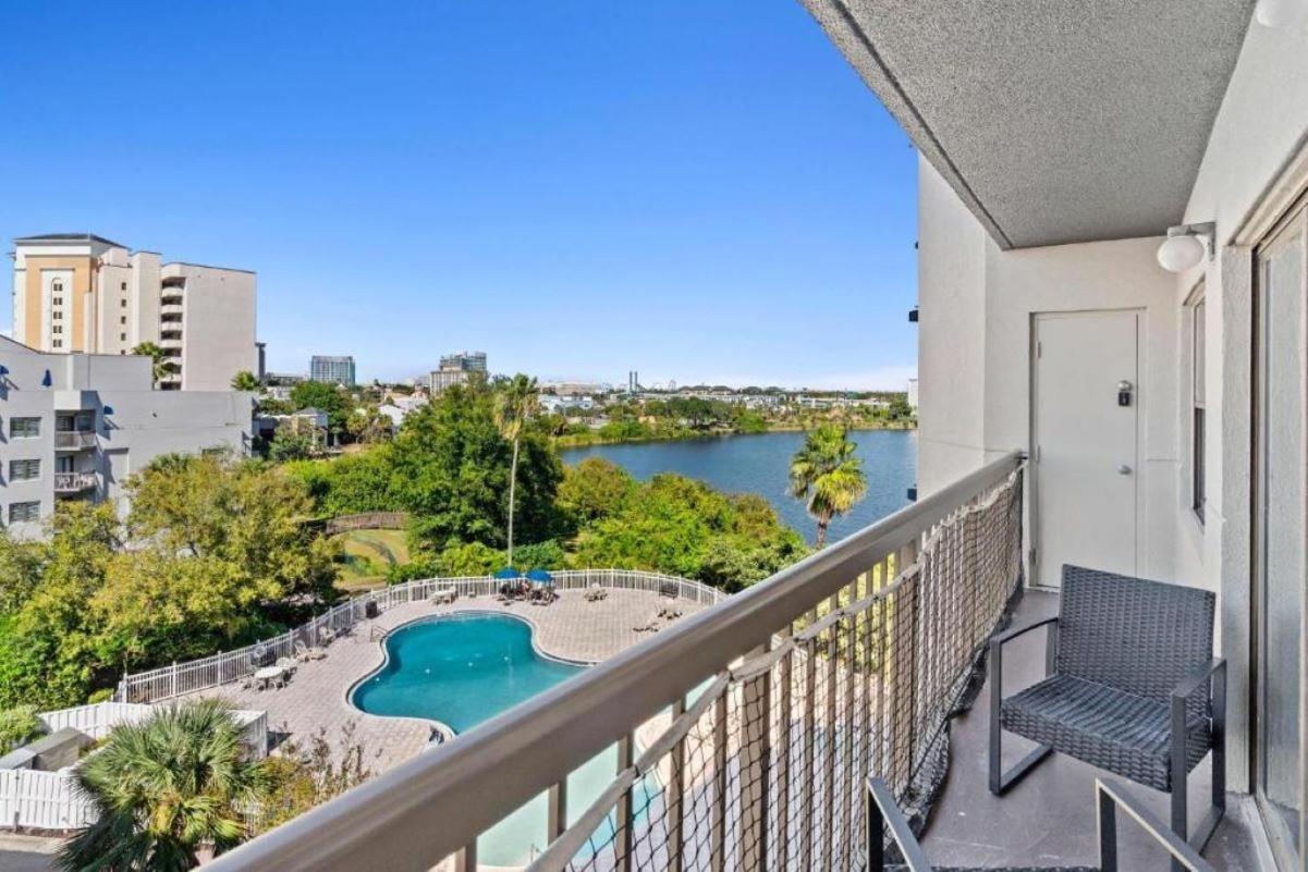 2701 Enclave Near Univesal-lakeview Apartment