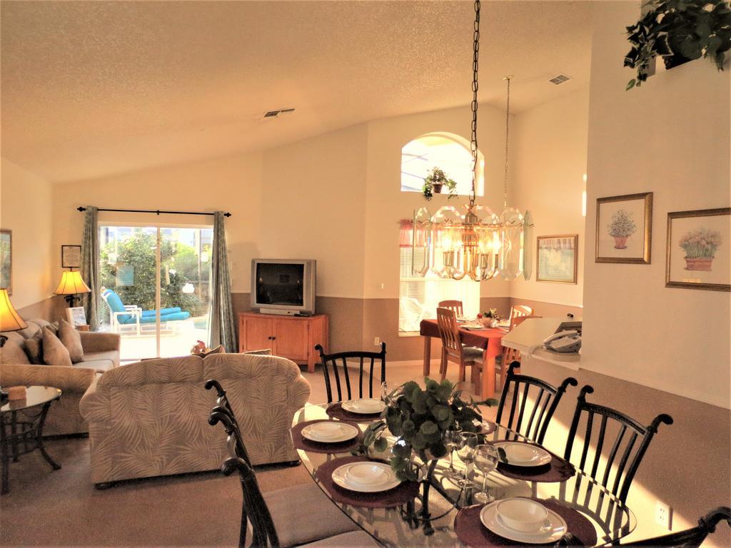 3 Bedroom Standard Davenport Fl 33897 Holiday home