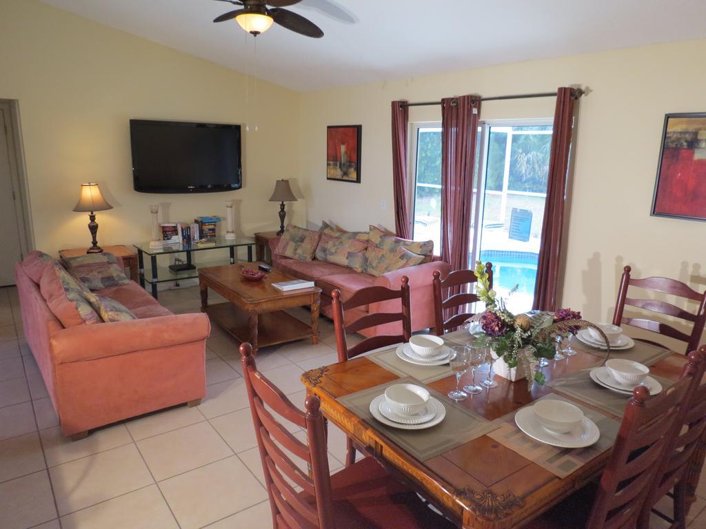Kissimmee Area Pool Holiday home *