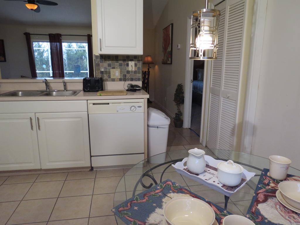 3 Bedroom Standard Davenport Fl 33897 Holiday home Orlando