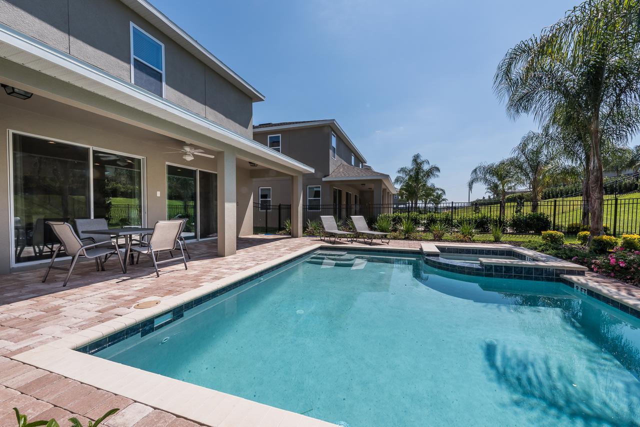 New House, Ecolab Sanitzed, Near Disney, Pool Fence Holiday home Orlando