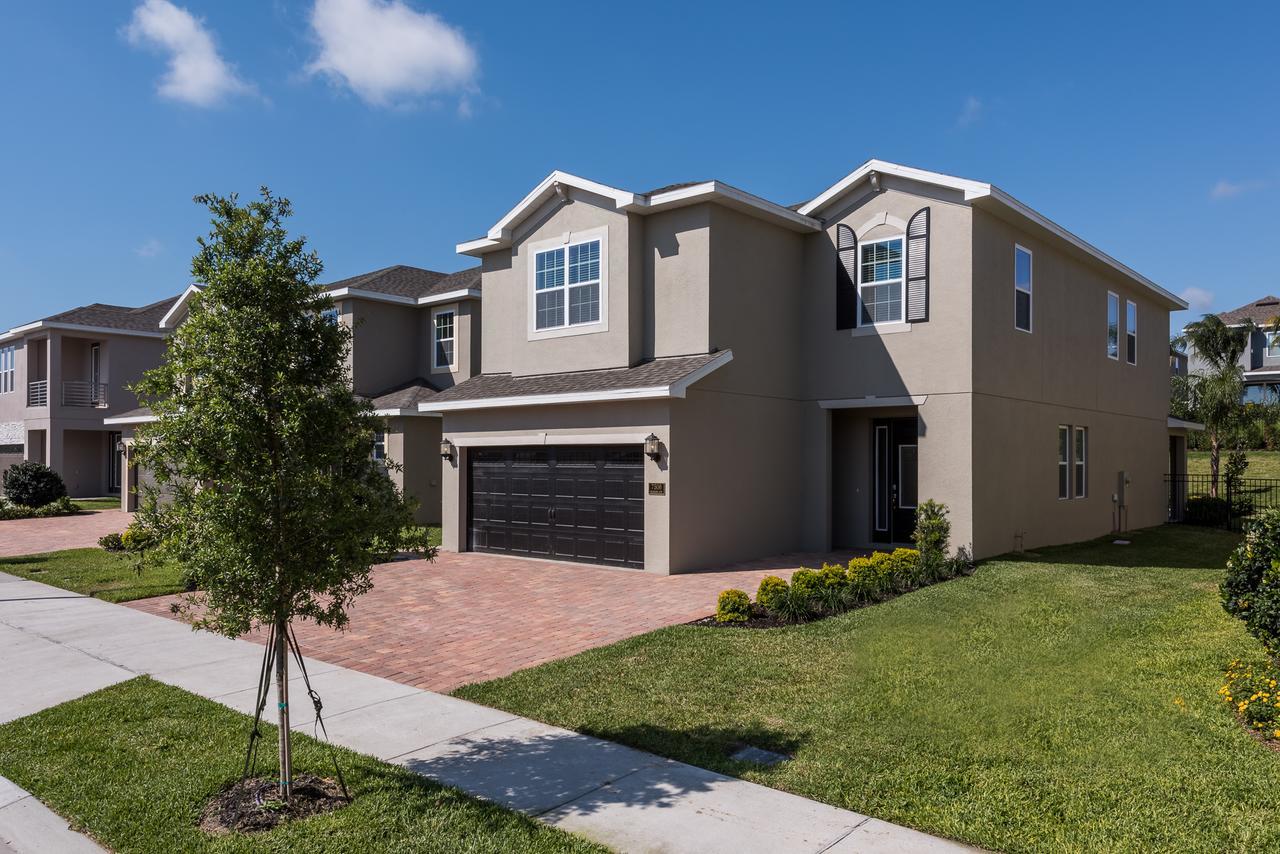 Holiday home New House, Ecolab Sanitzed, Near Disney, Pool Fence Orlando