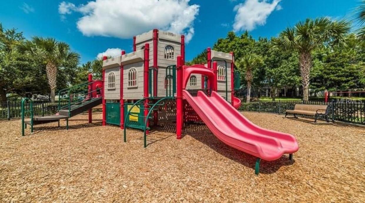 Apartment Dream Vacation By A3g *