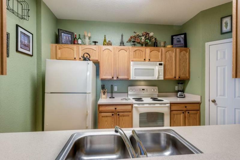 Holiday home Lovely 3 Bedroom 2 Bath Area *