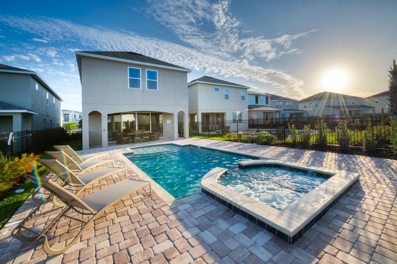 Cozy Near By Rentyl With Private Pool, Air Hockey Table & Amenities - 201b Orlando
