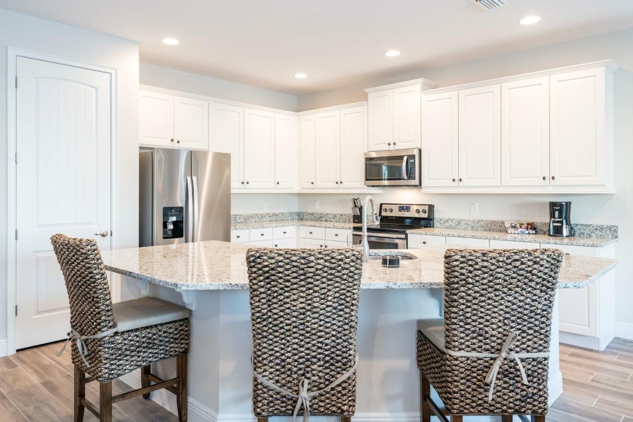 Cozy Near By Rentyl With Private Pool, Air Hockey Table & Amenities - 201b Holiday home