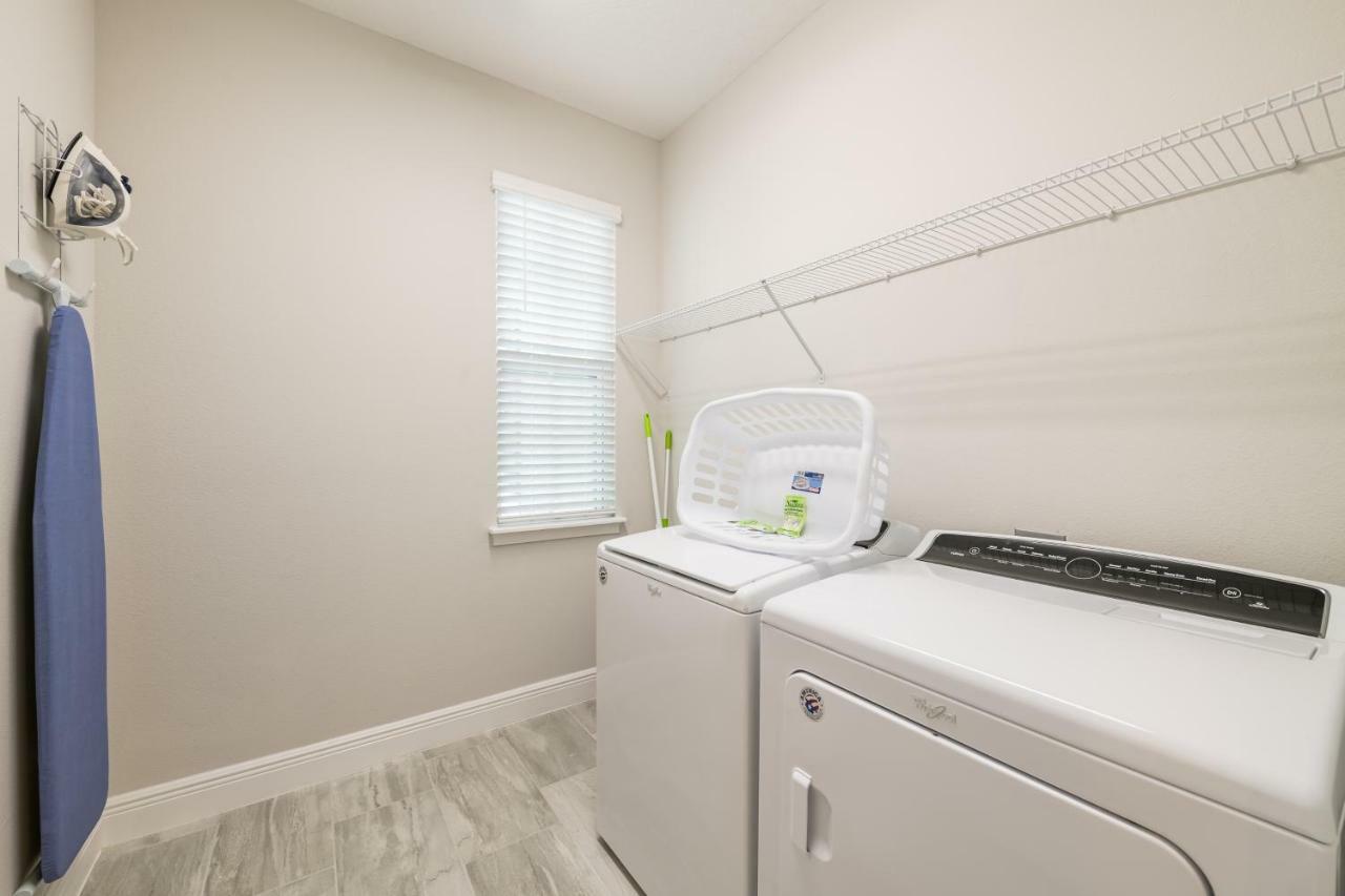 Fantastic Elite By Rentyl: Disney-adjacent With Private Pool And Entertainment Holiday home Orlando