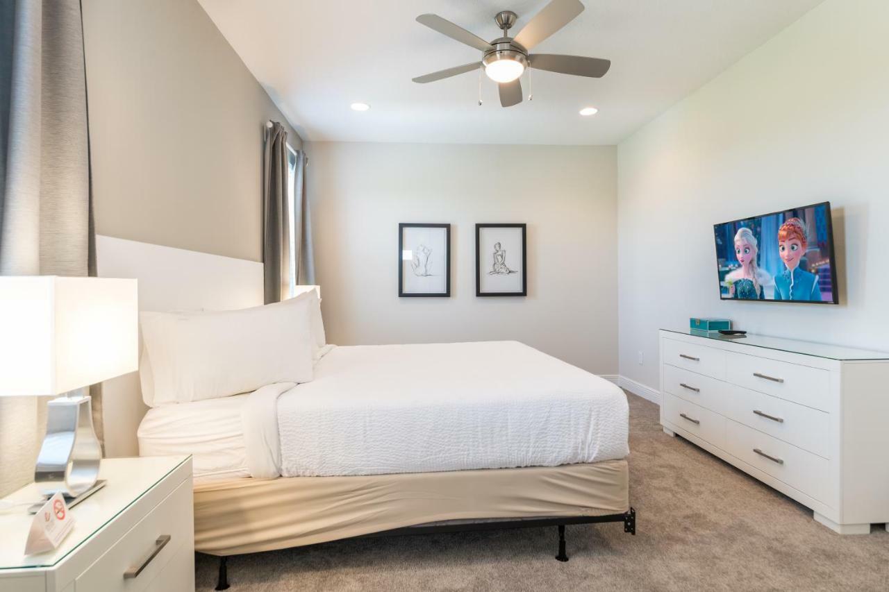 Charming By Rentyl Near With Private Pool, Game & Amenities - 7489m Orlando