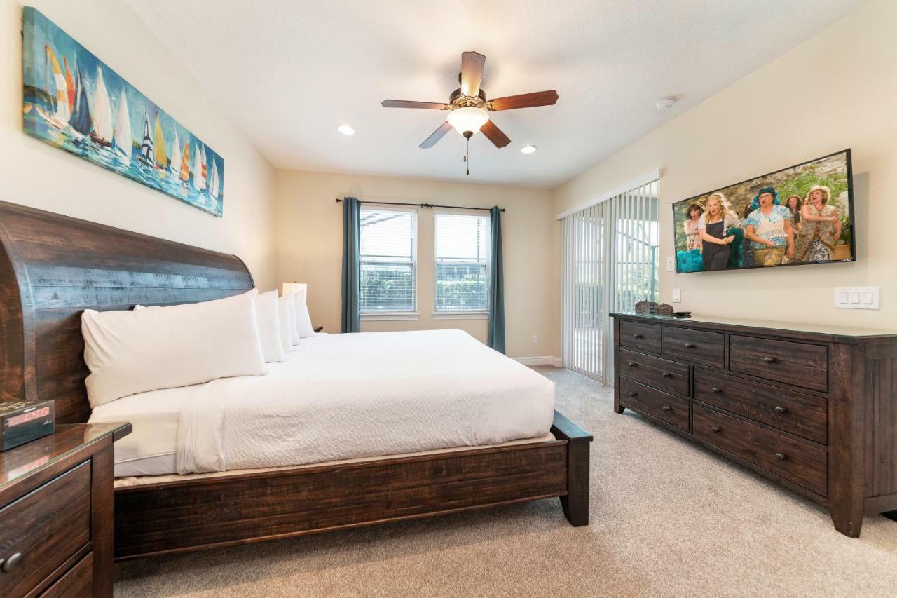 Lovely By Rentyl Near With Private Screened In Pool & Amenities - 430l *