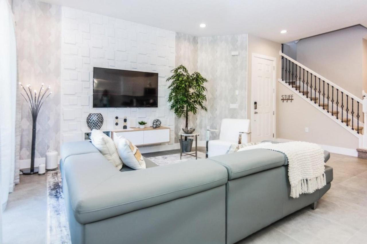 Holiday home Amazing Townhome With Summer Kitchen Su2668 *