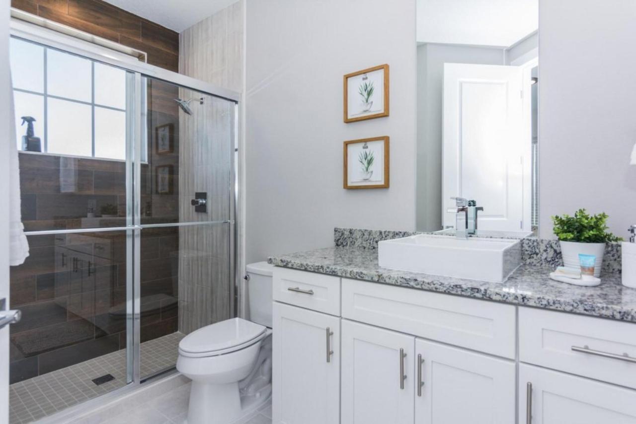 Amazing Townhome With Summer Kitchen Su2668 * Orlando