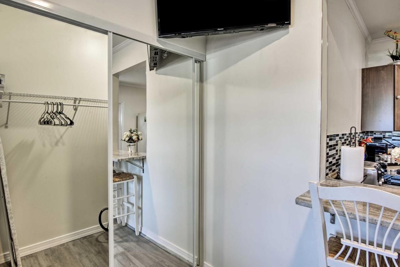 Vacation Close To Downtown! Apartment *