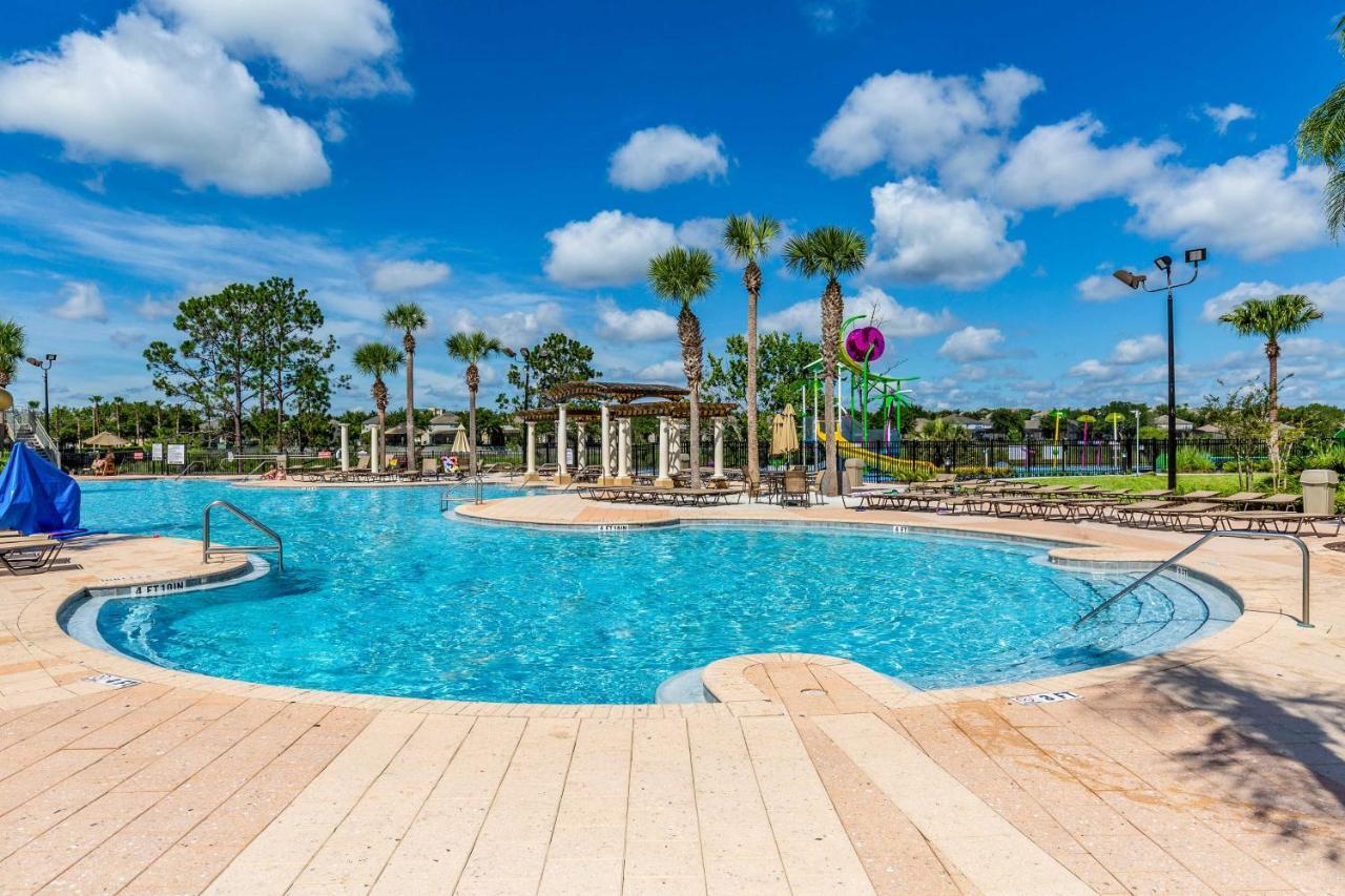 Spacious In Gated Resort, 2 Mi To Disney! Holiday home