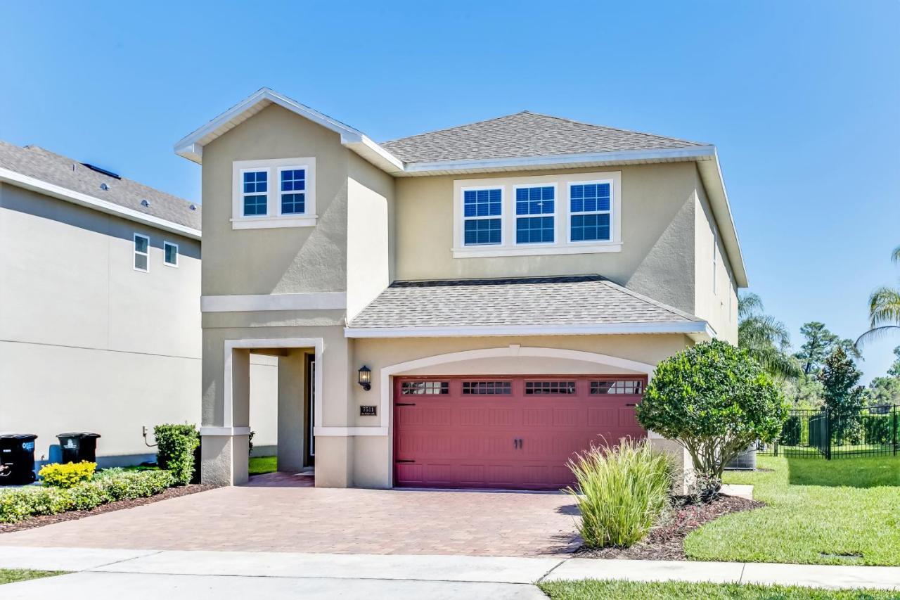 Holiday home 6 Bedroom Vacation With Pool Orlando