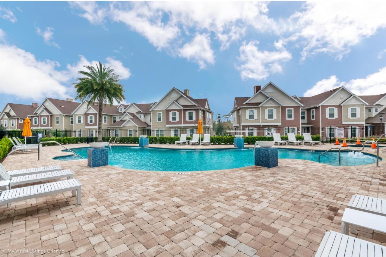 7572 Sunny Dreams Lane * Orlando