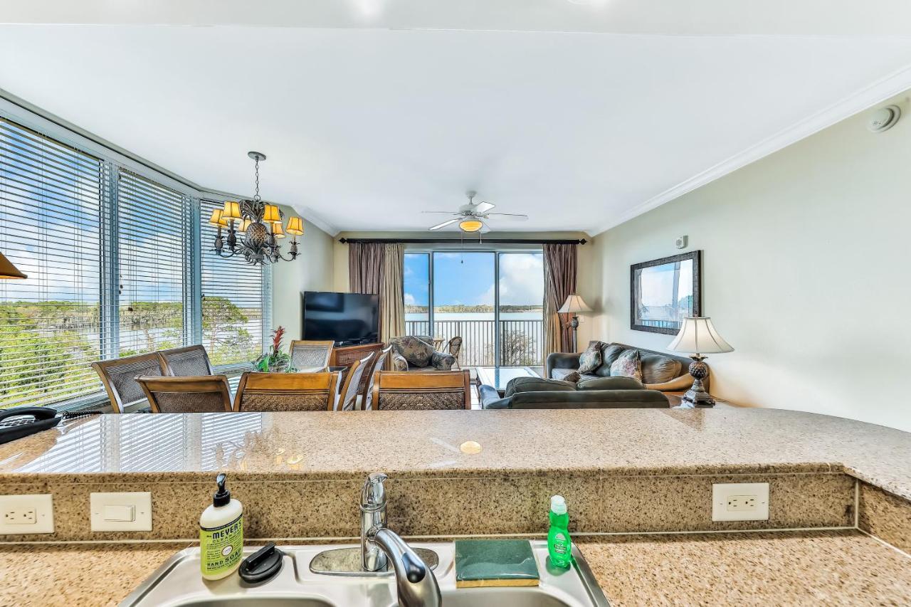 Apartment Enchantment At Blue Heron