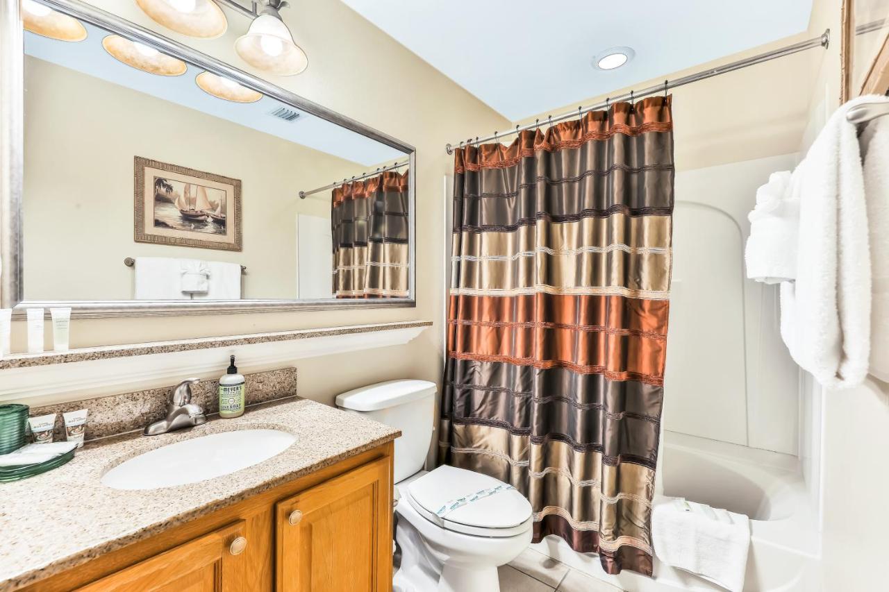Enchantment At Blue Heron Apartment *