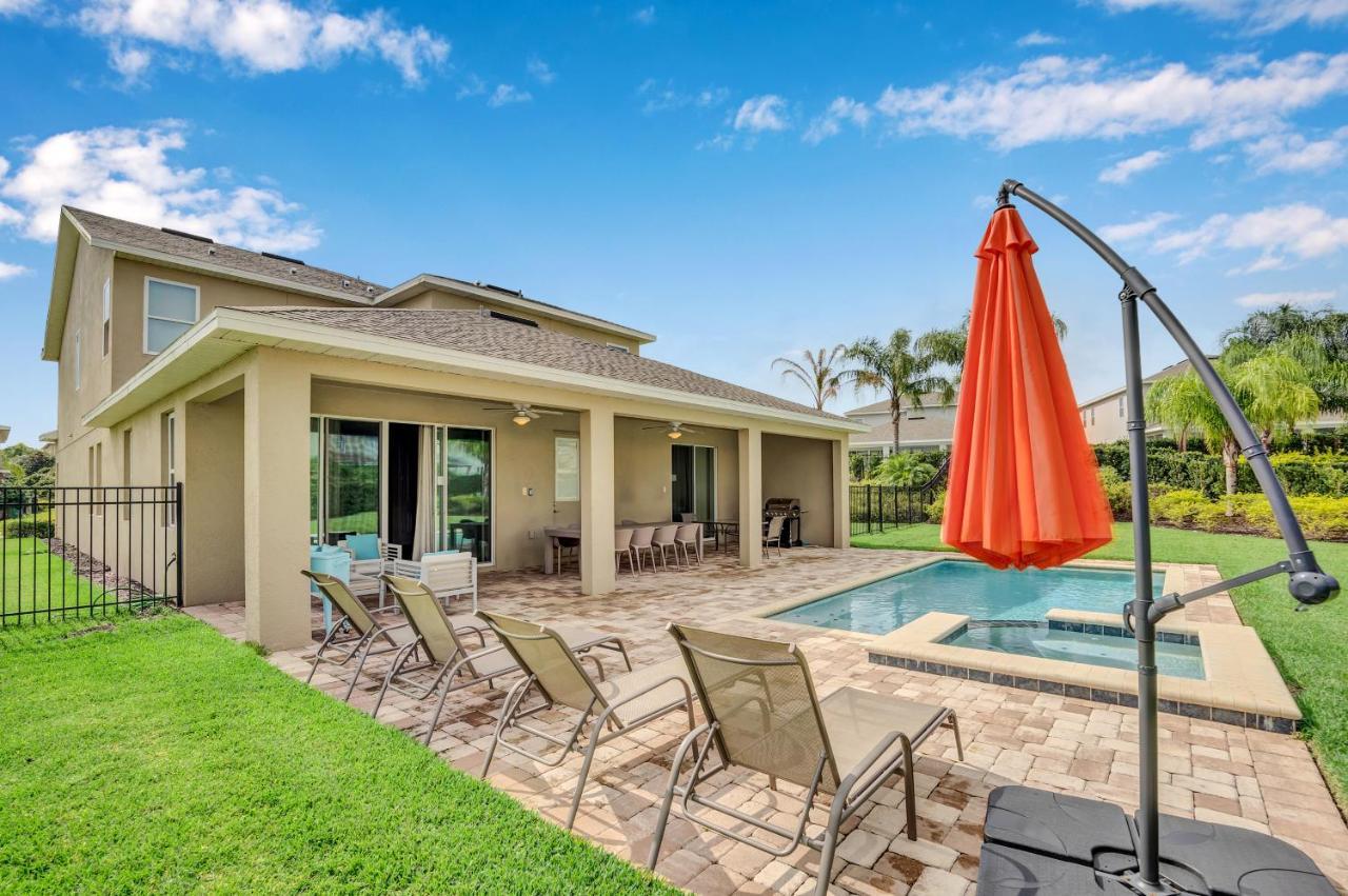 8 Bedroom Vacation With Pool Holiday home *