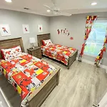 Mickeys Pearl - Phenomenal 7Br With 4 Master Suites Privacy Pool & Hot Tub Gas Bbq - 2 Miles To Disney