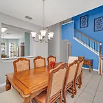 Near Disney! Spacious 5Br Resort Home With Private Pool, Hot Tub And Theater!