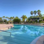 Deluxe Condo Wlakeview, Minutes From Universal