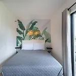 Studio Near Universal Studios With Great View