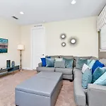 Lively Home With Ping Pong Table & Awesome Kid\'S Rooms Near Disney By Encore Resort At Reunion By Rentyl - 670L