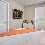 Super Spacious Villa W Private Pool Themed Beds